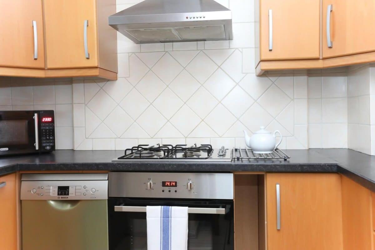 2 Bedroom Apartment In Waterloo Central London Exterior photo