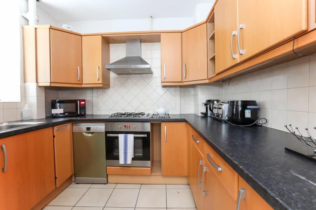 2 Bedroom Apartment In Waterloo Central London Exterior photo